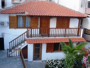 Traditional House Paschalis